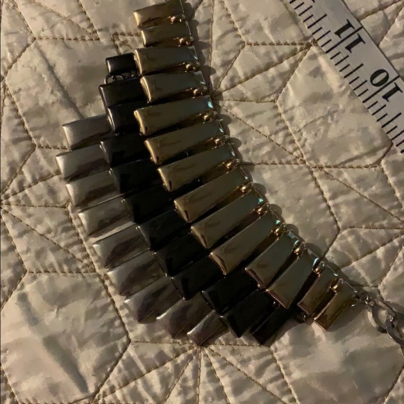 Gold & black  & silver necklace from  Avon - Picture 2 of 3